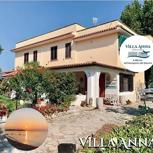 villa-anna-brindisi-72100.lecce-hotels.com/