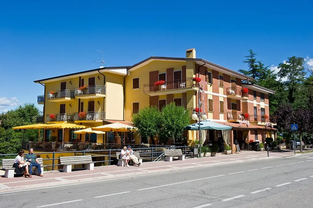 Hotel Costabella San Zeno di Montagna