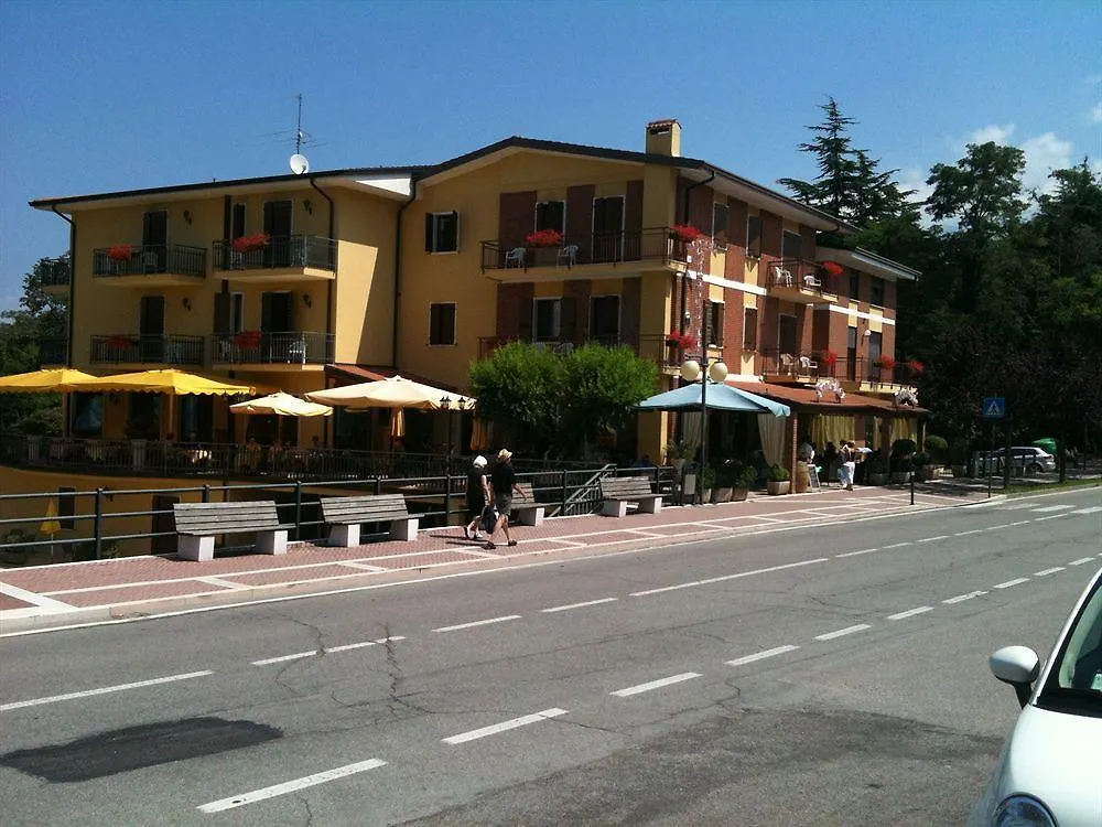 Hotel Costabella San Zeno di Montagna