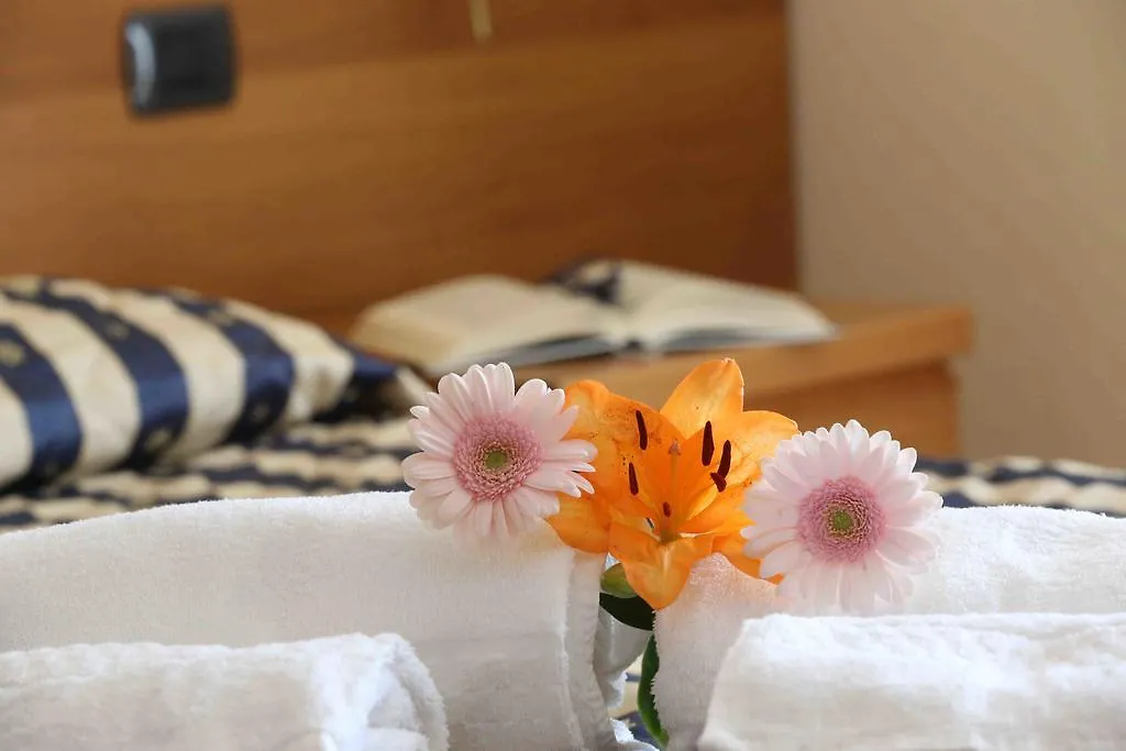 Hotel Costabella San Zeno di Montagna