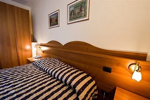 Hotel Costabella San Zeno di Montagna