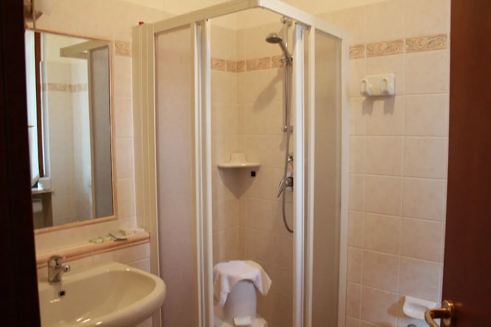 Hotel Costabella San Zeno di Montagna